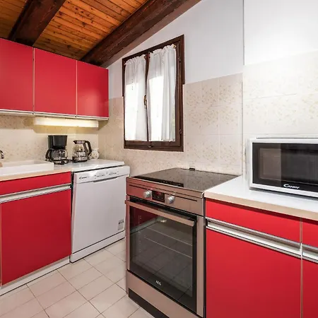 Cozy In With Kitchen Holiday home Plomin